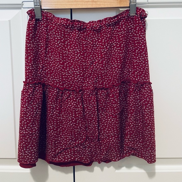 ❤️ Brandy Melville Floral Kenzo Skirt ❤️ - Picture 3 of 4